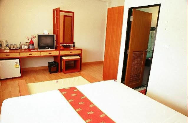 Krabi Tropical Beach Resort Ao Nang Quarto foto